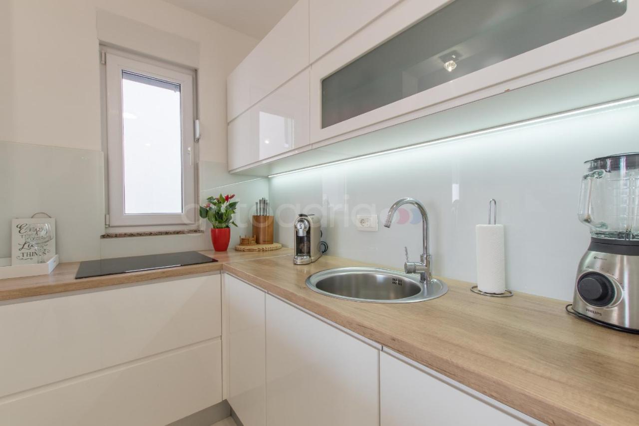 Sea View Apartments Dammi With Free Parking Μακάρσκα Εξωτερικό φωτογραφία