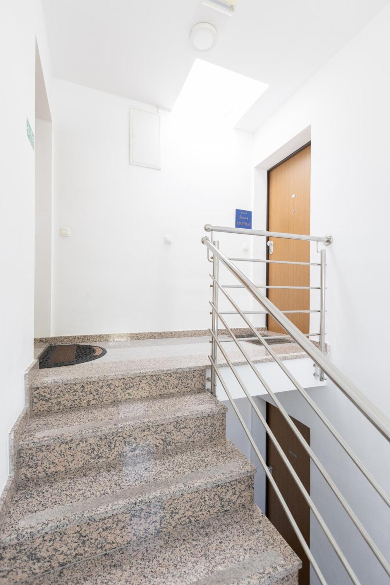 Sea View Apartments Dammi With Free Parking Μακάρσκα Εξωτερικό φωτογραφία