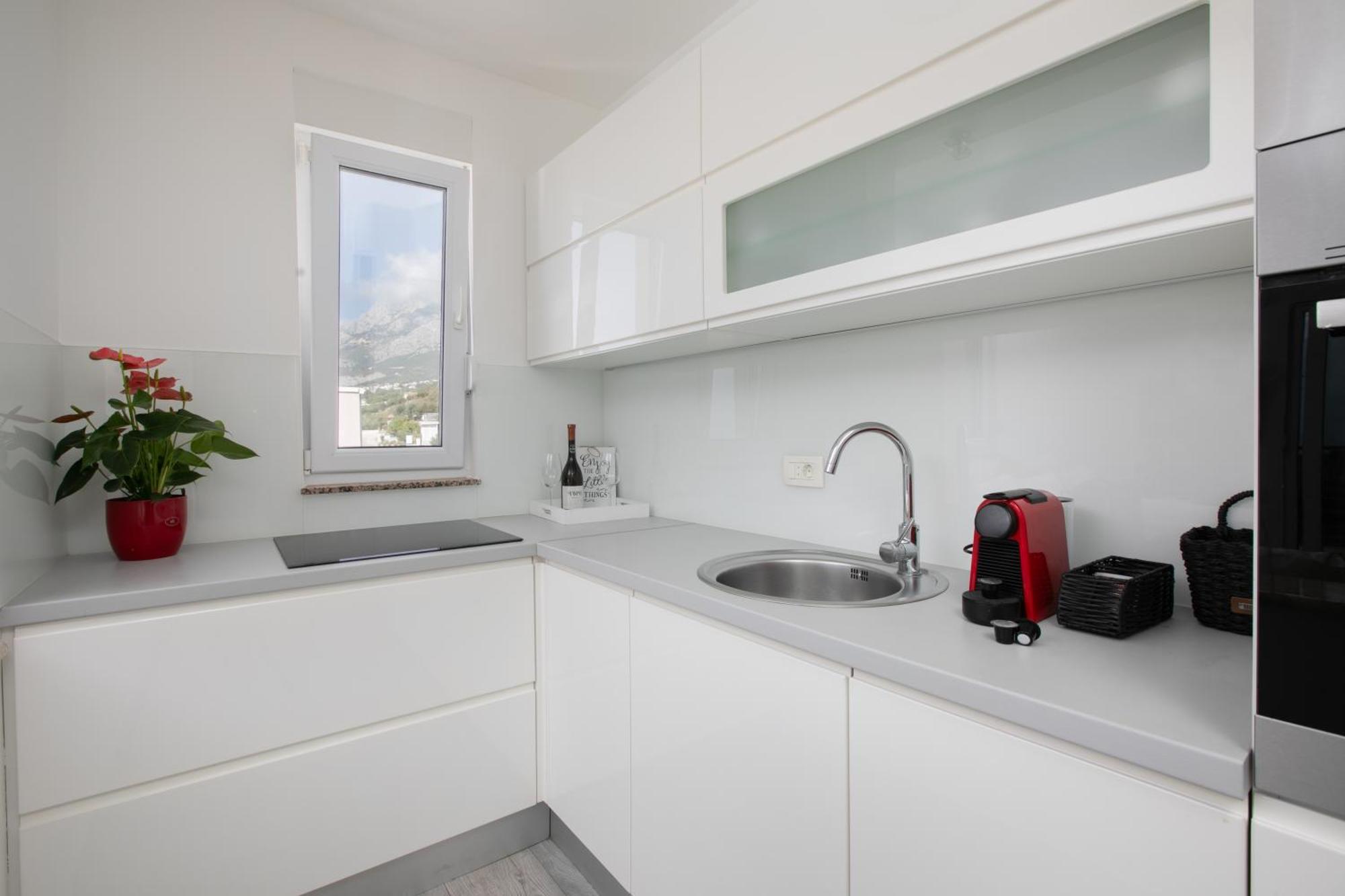 Sea View Apartments Dammi With Free Parking Μακάρσκα Εξωτερικό φωτογραφία
